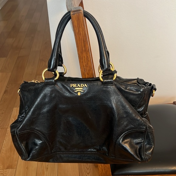 Prada Black Satchel Tote Authentic With Two Zippers - Picture 14 of 15